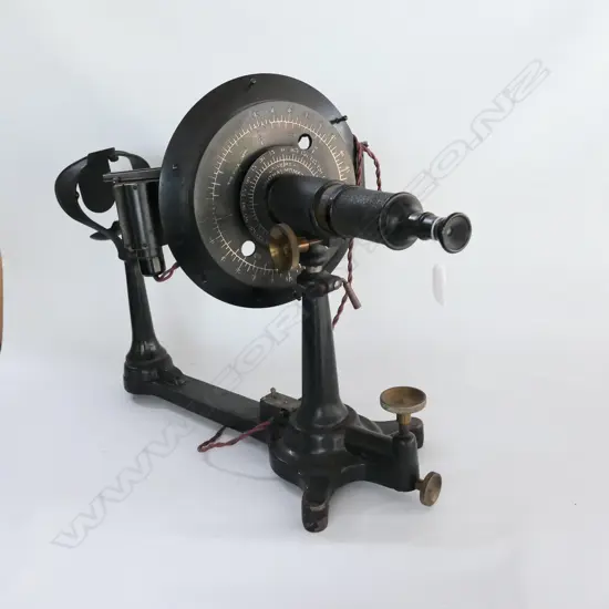 GENERAL OPTICAL CO. 'UNIVERSAL OPTHALMOMETER' PAT. 1911